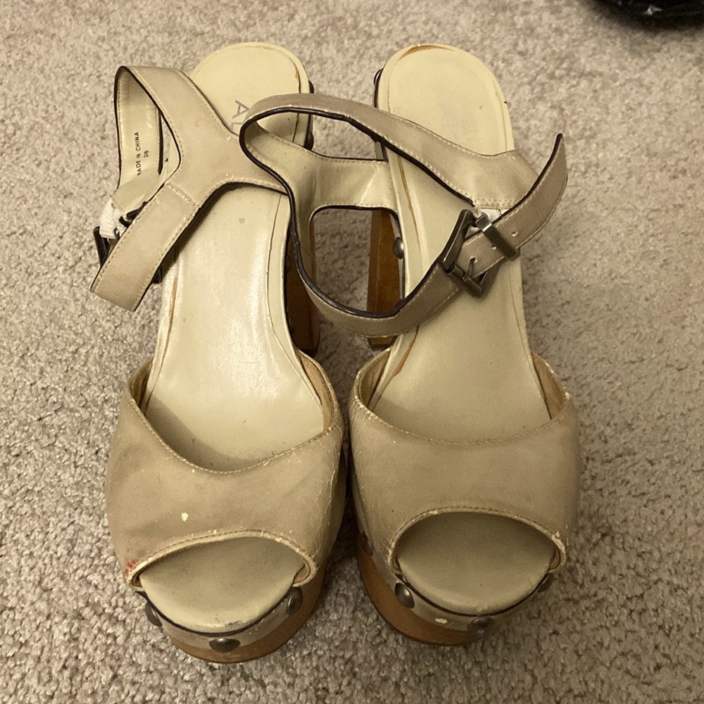 ALDO size 8 heels